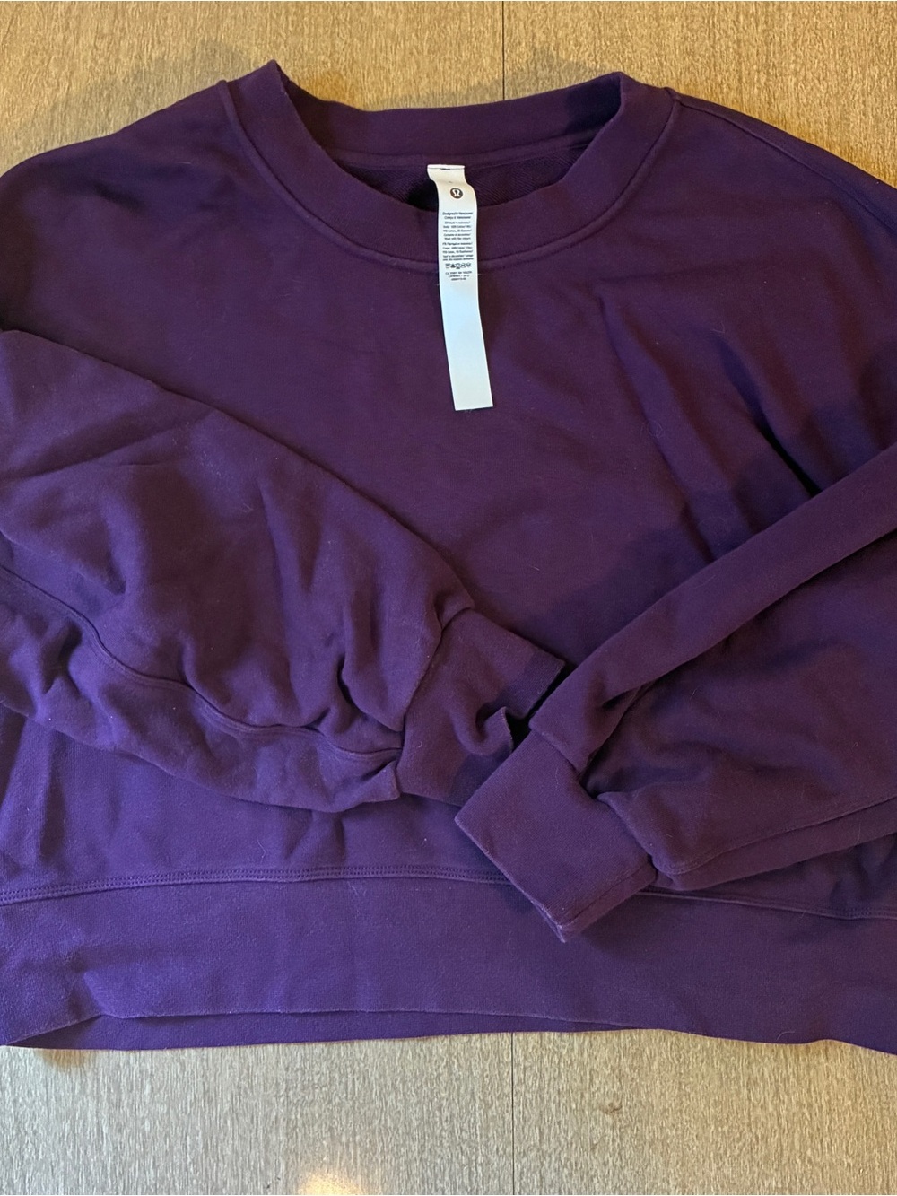 Lululemon cropped sweatshirt, size 6